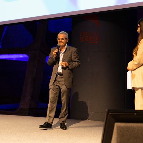 481506082_1071480351688945_9042657685669342024_n